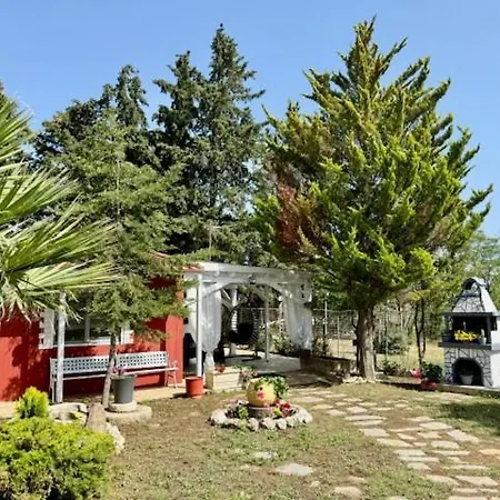 Meni's Paradise House Holiday home Dikella