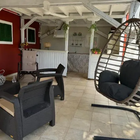 Holiday home Meni's Paradise House *